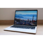 لپ تاپ 13.6 اینچی اپل مدل MacBook Air MDH94 2026 LLA-M5-24GB RAM-1TB SSD